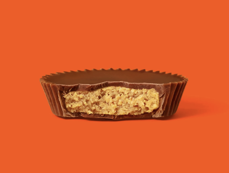 REESE'S Milk Chocolate Peanut Butter Cups 110.2oz
