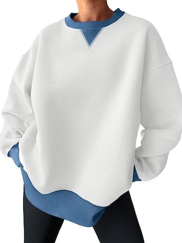 Trendy Queen Women's Oversized Fleeced Crewneck Sweatshirt