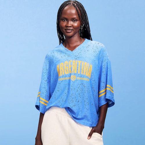 FIFA World Cup 26™ Argentina Boxy Lace V-Neck T-Shirt